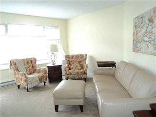 Photo 2: 305 2960 PRINCESS Crescent in Coquitlam: Canyon Springs Condo for sale in "THE JEFFERSON" : MLS®# V1141553