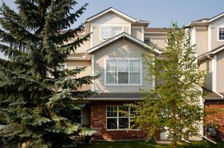 Photo 1: 1102 7171 Coach Hill Road SW in Calgary: Coach Hill Row/Townhouse for sale : MLS®# A1135746