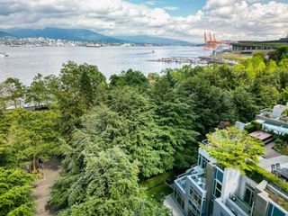 Photo 1: 308 JERVIS Mews in Vancouver: Coal Harbour Townhouse for sale in "Callisto" (Vancouver West)  : MLS®# R2806246