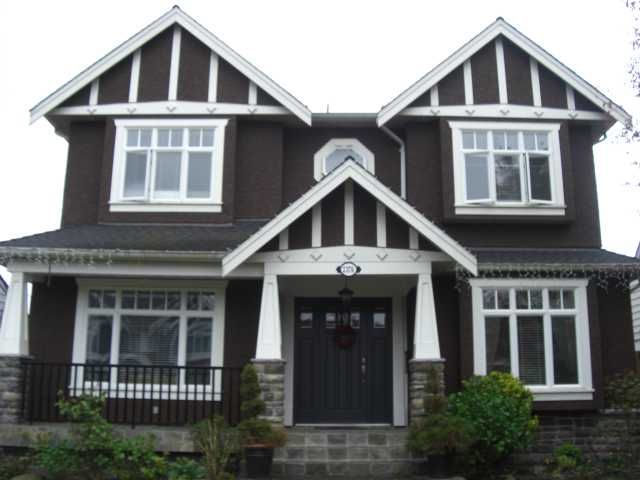 Main Photo: 2376 BONNYVALE Avenue in Vancouver: Fraserview VE House for sale (Vancouver East)  : MLS®# V817090