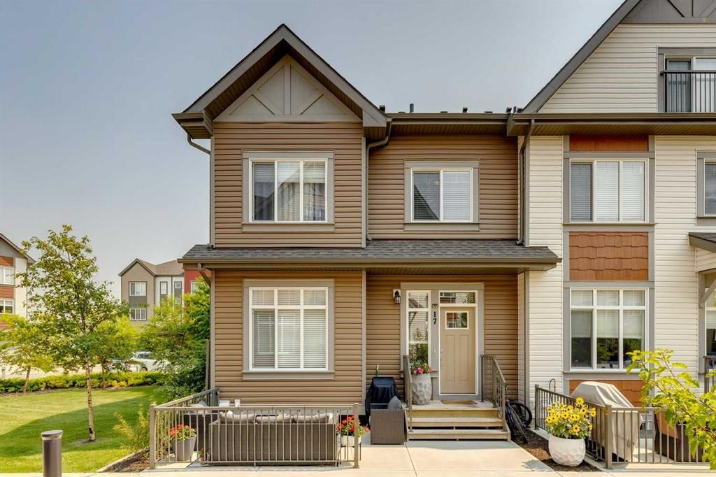 Main Photo: 17 Copperstone Common SE in Calgary: Copperfield Row/Townhouse for sale : MLS®# A2064842