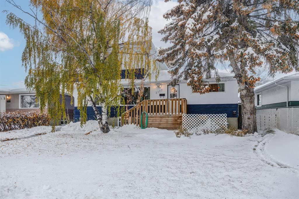 Main Photo: 3127 37 Street SW in Calgary: Glenbrook Detached for sale : MLS®# A2010432