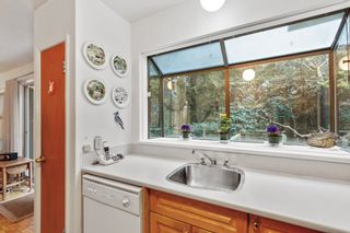Photo 12: 2174 HOSKINS Road in North Vancouver: Westlynn Terrace House for sale in "Westlynn Terrace" : MLS®# R2662405