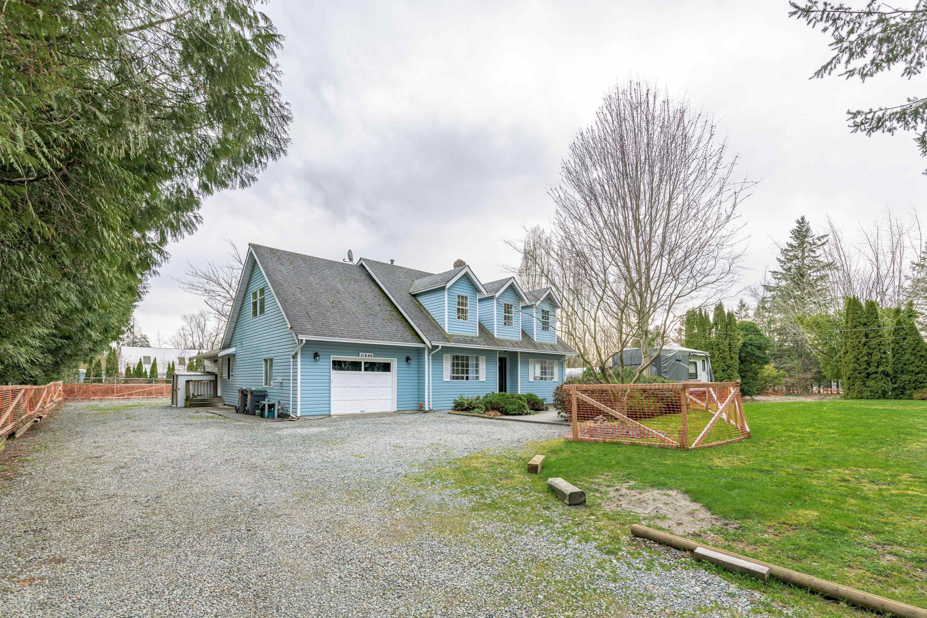 Main Photo: 21646 44 Avenue in Langley: Murrayville House for sale in "Murrayville" : MLS®# R2670778