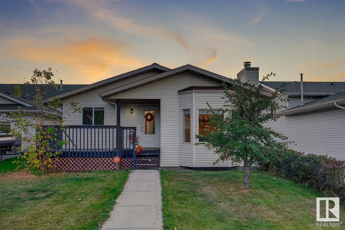 Main Photo: 34 Spruceview Crescent: Calmar House for sale : MLS®# E4316612