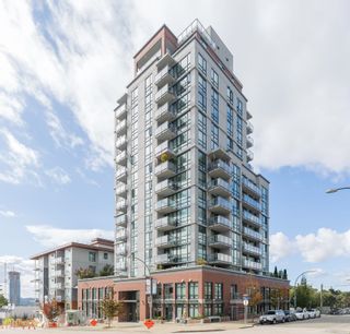 Photo 1: 705 258 SIXTH Street in New Westminster: Uptown NW Condo for sale : MLS®# R2811979