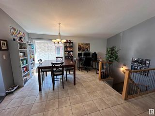 Photo 3: 9637 109A Avenue in Edmonton: Zone 13 House Duplex for sale : MLS®# E4384127