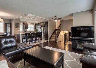 Photo 8: 1716 42 Street NE in Calgary: Rundle Detached for sale : MLS®# A2005616