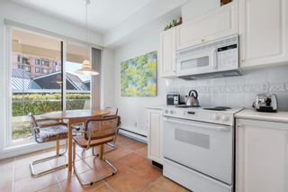 Photo 4: 103 2242 MARINE Drive in West Vancouver: Dundarave Condo for sale in "Oceanic Gardens" : MLS®# R2880917
