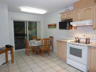 Photo 3: 311 1150 LYNN VALLEY Road in North Vancouver: Lynn Valley Condo for sale in "The Laurels" : MLS®# R2216205
