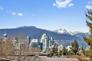 Photo 18: 302 391 E 7TH Avenue in Vancouver: Mount Pleasant VE Condo for sale in "OAKWOOD PARK" (Vancouver East)  : MLS®# R2352076