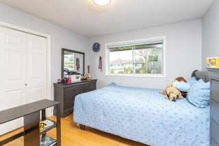 Photo 39: 833 Maltwood Terr in Saanich: SE Broadmead House for sale (Saanich East)  : MLS®# 896041