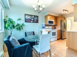 Photo 3: 305 45 FOURTH Street in New Westminster: Downtown NW Condo for sale in "DORCHESTER" : MLS®# R2515848