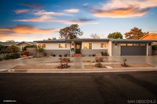 Photo 1: SAN DIEGO House for sale : 4 bedrooms : 5164 Walsh Way