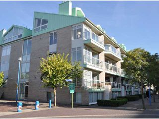 Photo 9: 3312-33 Chesterfield Place in North Vancouver: Lower Lonsdale Condo for sale in "Harbour View Place" : MLS®# V848716