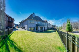 Photo 2: 36 Westpark Court SW in Calgary: West Springs Detached for sale : MLS®# A1214183