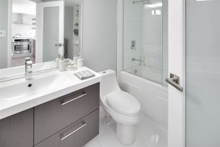 Photo 14: 1602 1500 HOWE Street in Vancouver: Yaletown Condo for sale in "THE DISCOVERY" (Vancouver West)  : MLS®# R2101112