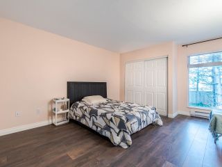 Photo 8: 404 2733 ATLIN PLACE in Coquitlam: Coquitlam East Condo for sale : MLS®# R2419896