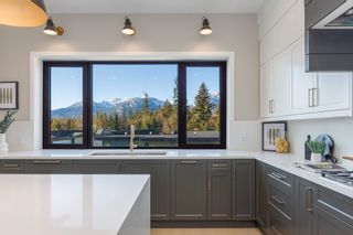 Photo 9: 11 3385 MAMQUAM Road in Squamish: University Highlands House for sale in "Legacy Ridge" : MLS®# R2751275