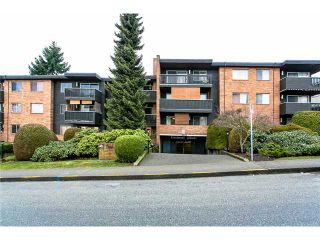 Photo 1: 312 1011 4TH Avenue in New Westminster: Uptown NW Condo for sale in "CRESTWELL MANOR" : MLS®# V989169