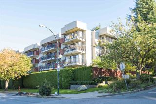 Photo 19: 410 2142 CAROLINA Street in Vancouver: Mount Pleasant VE Condo for sale in "The Wood Dale" (Vancouver East)  : MLS®# R2313461