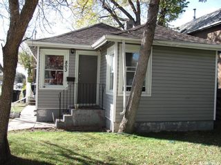 Photo 2: 803 I Avenue North in Saskatoon: Westmount Residential for sale : MLS®# SK955662