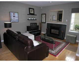 Photo 2: 1856 W 12TH Avenue in Vancouver: Kitsilano Townhouse for sale (Vancouver West)  : MLS®# V709241