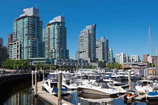 Photo 19: 803 590 NICOLA Street in Vancouver: Coal Harbour Condo for sale in "CASCINA" (Vancouver West)  : MLS®# R2045601