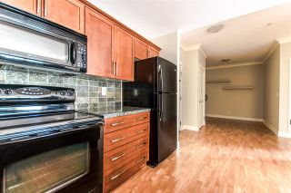 Photo 7: 121 5430 201 Street in Langley: Langley City Condo for sale in "The Sonnet" : MLS®# R2371526