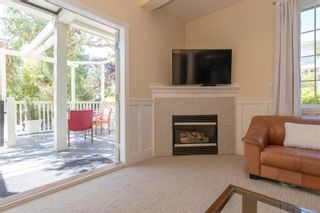 Photo 18: 2 1009 Southgate St in Victoria: Vi Fairfield West Row/Townhouse for sale : MLS®# 911922