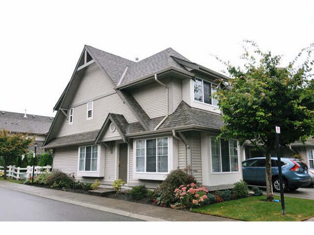 Main Photo: 65 23085 118TH Avenue in Maple Ridge: East Central Townhouse for sale in "SOMMERVILLE GARDENS" : MLS®# V1086107