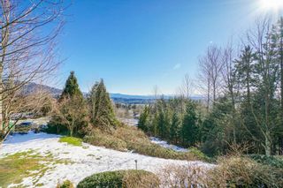 Photo 18: 102 1438 PARKWAY Boulevard in Coquitlam: Westwood Plateau Condo for sale : MLS®# R2342793