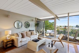 Photo 2: PACIFIC BEACH House for sale : 2 bedrooms : 1264 Agate St in San Diego