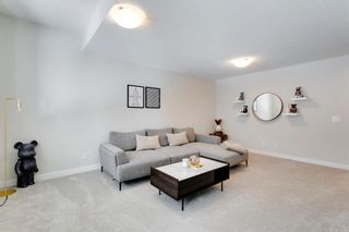Photo 7: 153 Crestridge Common SW in Calgary: Crestmont Row/Townhouse for sale : MLS®# A2012870