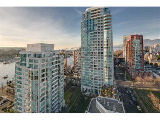 Photo 19: 1602 1500 HOWE Street in Vancouver: Yaletown Condo for sale in "THE DISCOVERY" (Vancouver West)  : MLS®# R2101112
