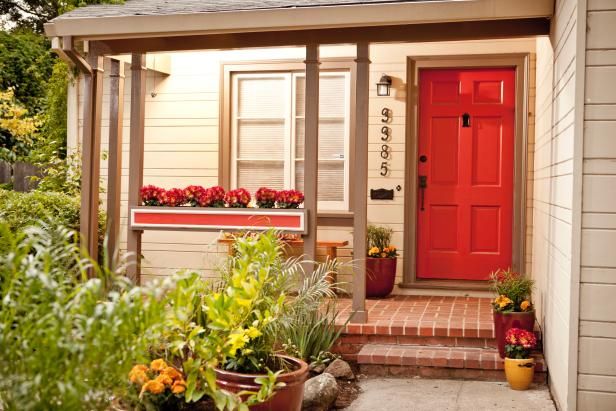 8 Budget Curb Appeal Projects