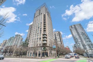 Main Photo: 801 989 BEATTY Street in Vancouver: Yaletown Condo for sale in "The Nova by Bosa" (Vancouver West)  : MLS®# R2874391