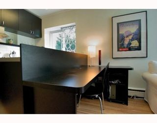 Photo 7: 2 1075 W 13TH Avenue in Vancouver: Fairview VW Condo for sale in "MARIE COURT" (Vancouver West)  : MLS®# V800482