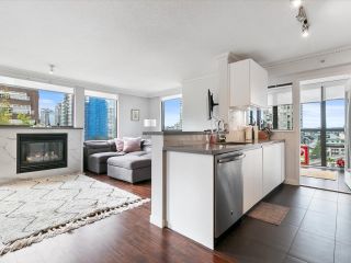 Photo 2: 601 1003 PACIFIC Street in Vancouver: West End VW Condo for sale in "Seastar" (Vancouver West)  : MLS®# R2889520