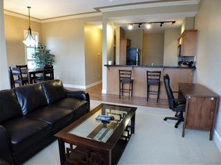 Photo 3: 406 9000 BIRCH STREET in Chilliwack: Chilliwack W Young-Well Condo for sale : MLS®# R2235319