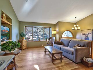 Photo 2: 7 Larch Crescent: Canmore Detached for sale : MLS®# A2094465