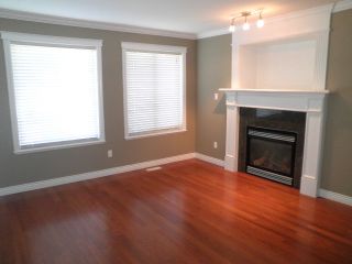 Photo 3: 23709 110B Avenue in Maple Ridge: Cottonwood MR House for sale : MLS®# R2114706