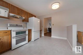 Photo 15: 1 9375 172 Street in Edmonton: Zone 20 House Half Duplex for sale : MLS®# E4320998