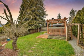 Photo 5: 860 Verdier Ave in Central Saanich: CS Brentwood Bay House for sale : MLS®# 895744