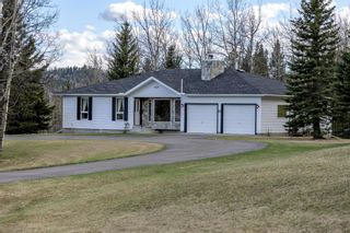 Photo 2: 23 Williams Place: Bragg Creek Detached for sale : MLS®# A1215678