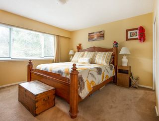 Photo 11: 2724 HARDY Crescent in North Vancouver: Blueridge NV House for sale : MLS®# R2026744