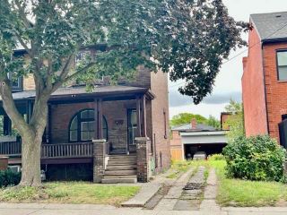 Main Photo: 91 Clinton Street in Toronto: Palmerston-Little Italy House (2 1/2 Storey) for sale (Toronto C01)  : MLS®# C5778915