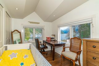Photo 22: 2035 ROCKCLIFF Road in North Vancouver: Deep Cove House for sale : MLS®# R2855770