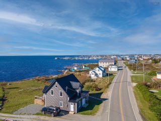 Photo 7: 2844 Main Street in Clark's Harbour: 407-Shelburne County Residential for sale (South Shore)  : MLS®# 202225220