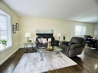 Photo 4: 737 Townsend Avenue in Winnipeg: House for sale : MLS®# 202407830